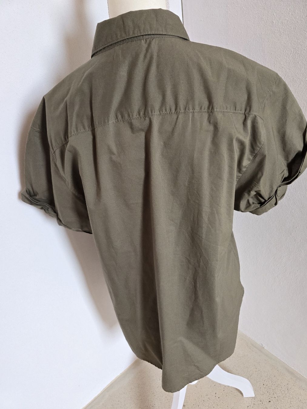 H&M Camicette: Damen Bluse L.O.G.G. gruen kurzarm Groesse 36 – Usato da Niederneunforn venduto da slowdown03 1