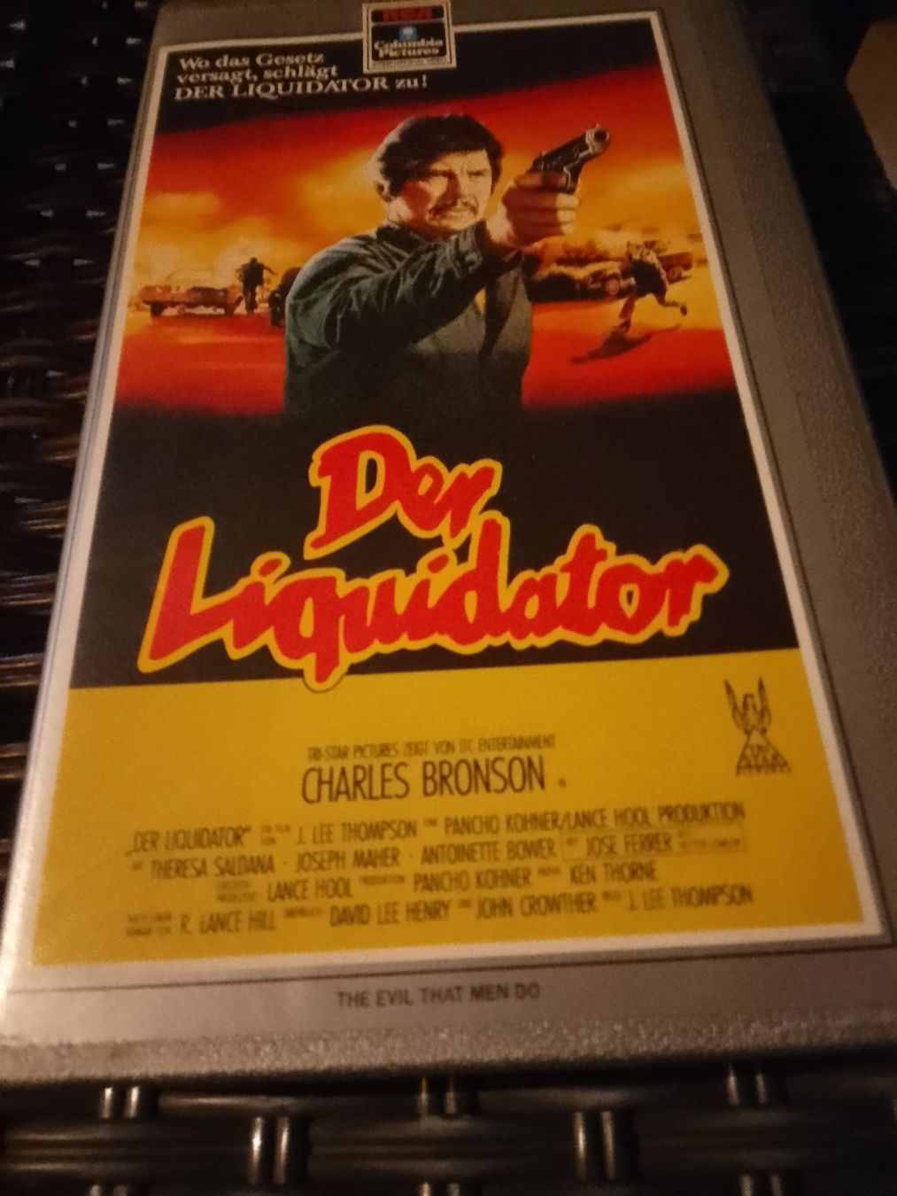 Tutti i VHS: Der Liquidator VHS RCA CVT10459 – Usato da Remetschwil venduto da Privatflohmi