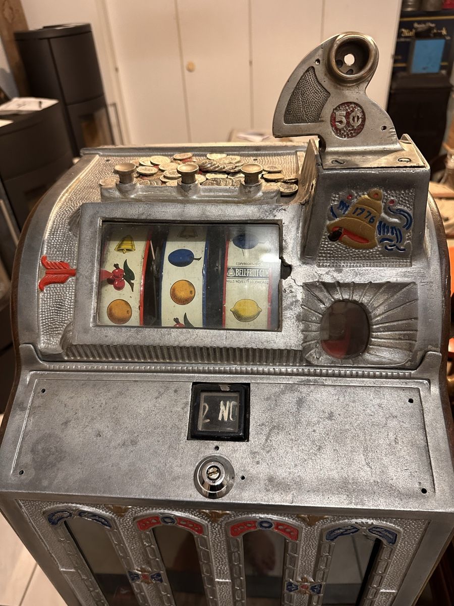 Slot Machine: Einarmiger Bandit – Usato da Wiedlisbach venduto da Chips02 1