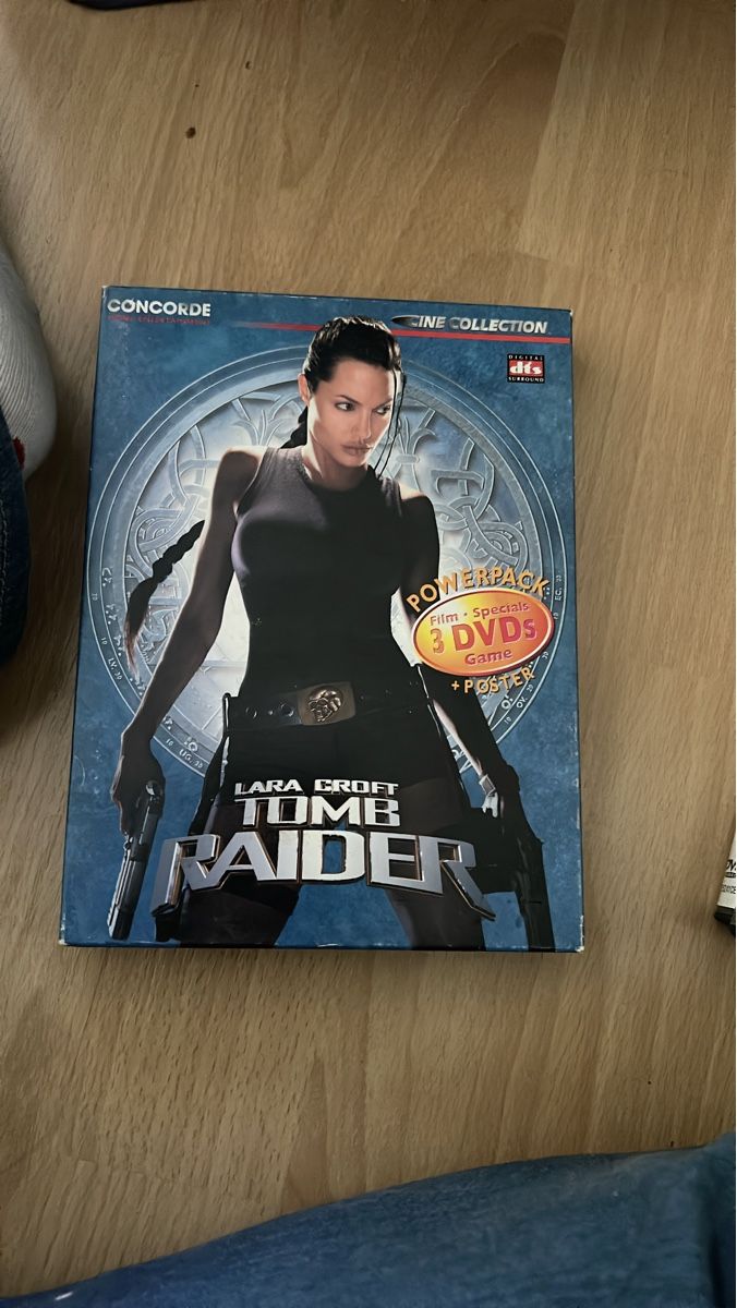 Tutti i DVDs: Lara Croft Tomb Raider 3 DVDs  – Usato da Herbetswil venduto da rotekatze84