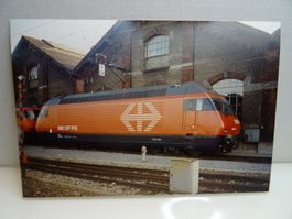 Foto SBB Re 460 004 Lokomotive vor Zürich Depot 26/10/92