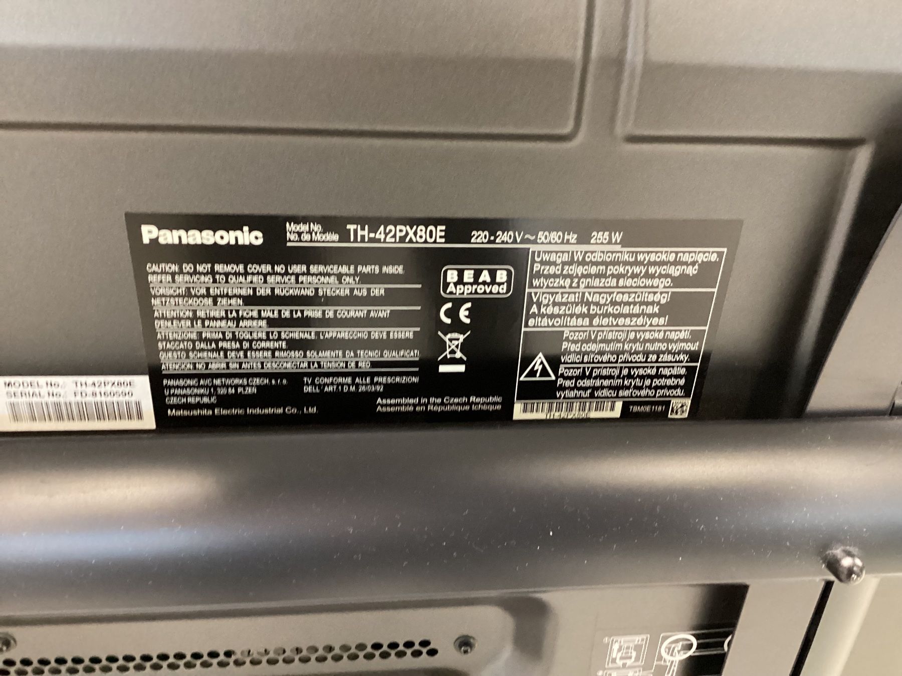 Panasonic Televisori: Panasonic TH-42PX80E 42" Plasma-TV -Wiitergäh – Usato da Zug venduto da GGZatWork 4