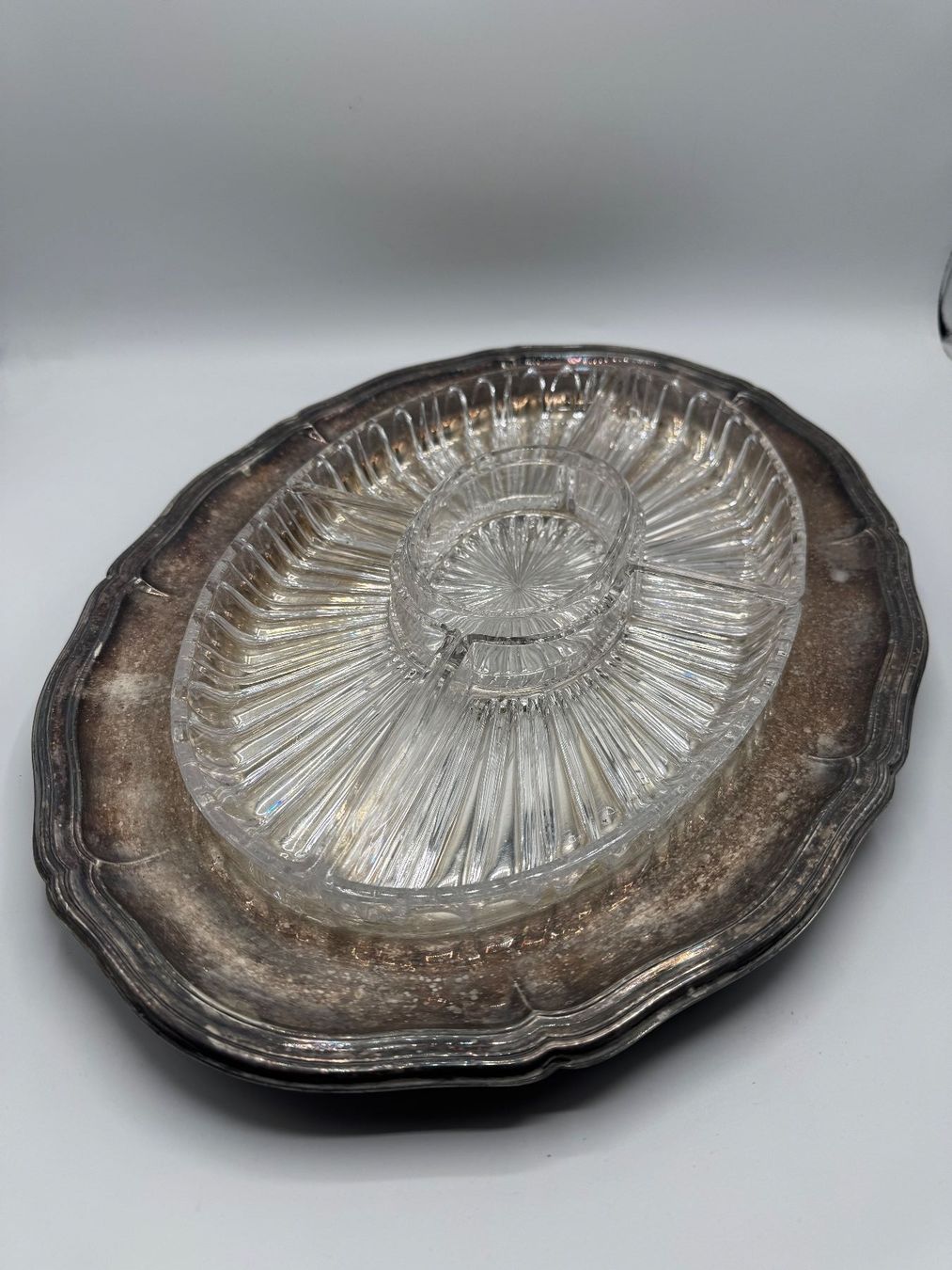 Piatti di portata: Vintage Servierteller mit Glaseinsatz, oval, – Usato da Sachseln venduto da BONATI01 1