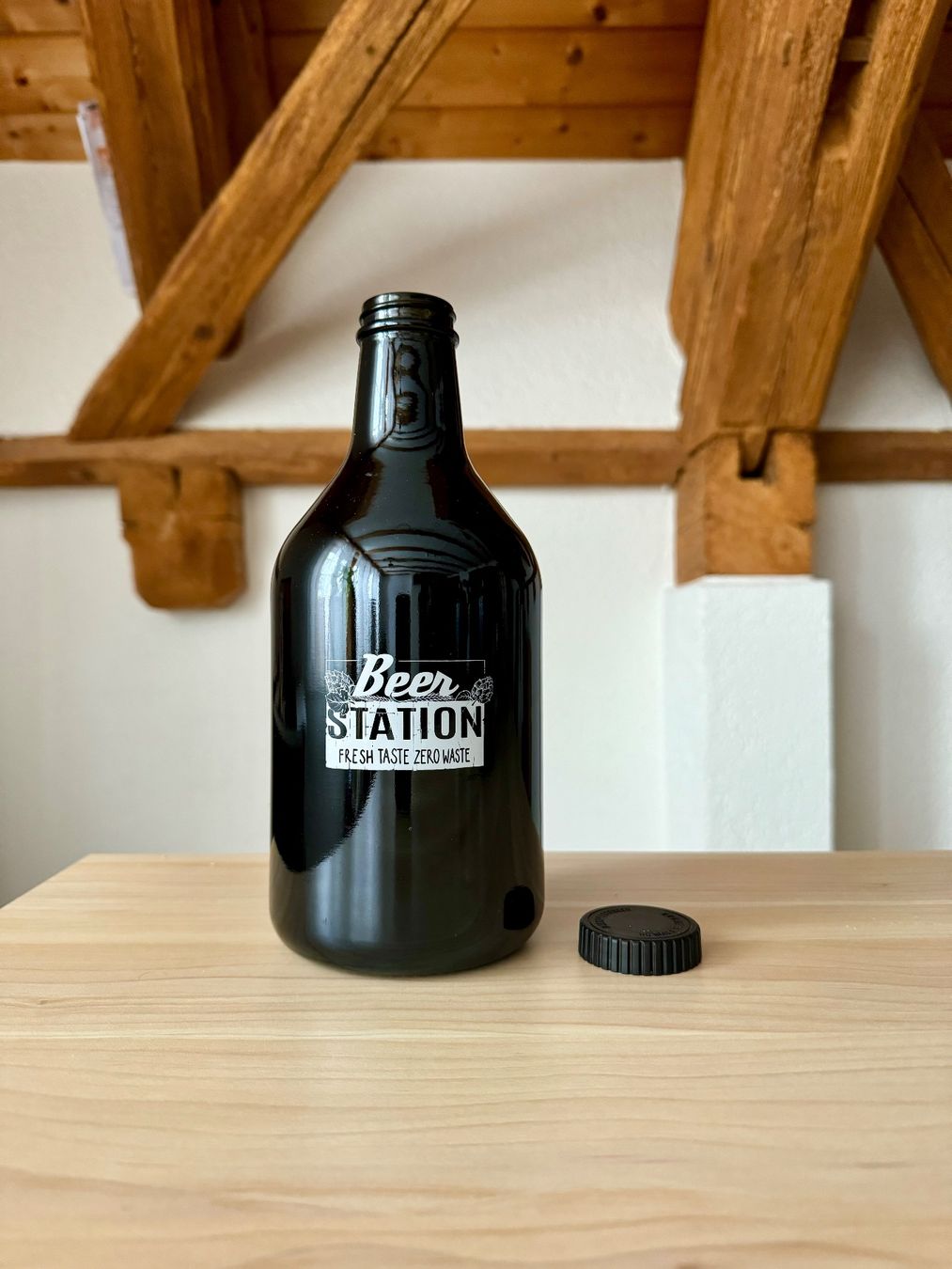 Feldschlösschen Bicchieri, Caraffe & Bottiglie: Growler Beerstation 1L - Bouteille – Usato da Cressier FR venduto da arnoos