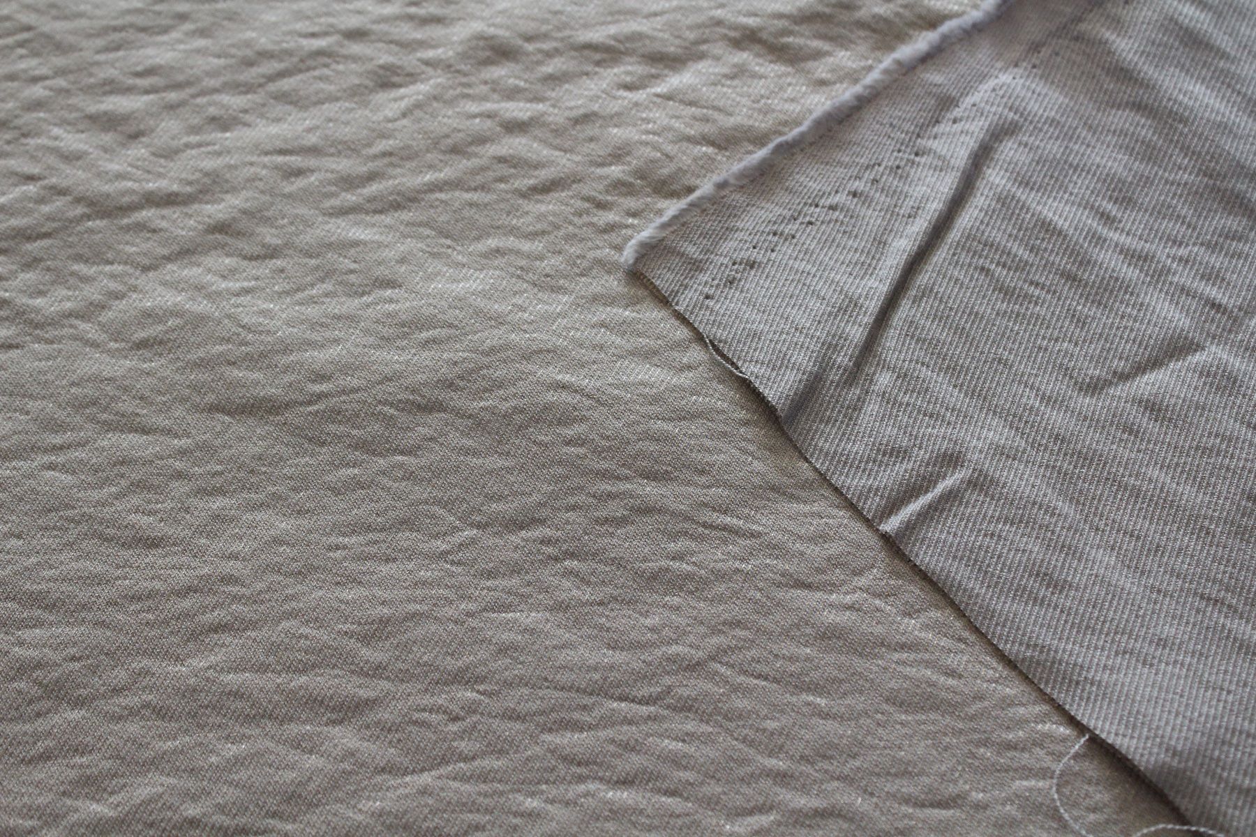 Stoffe: Viskosestoff – Neu (gemäss Beschreibung) aus Zürich von yvo_9d6l 1