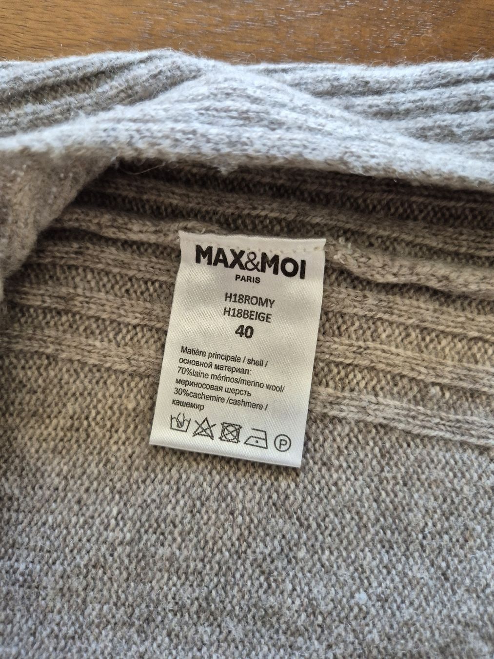 Max & Moi Maglioni & Felpe: Wollpullover von Max&Moi Paris – Usato da Aarau venduto da KiKaMo 3