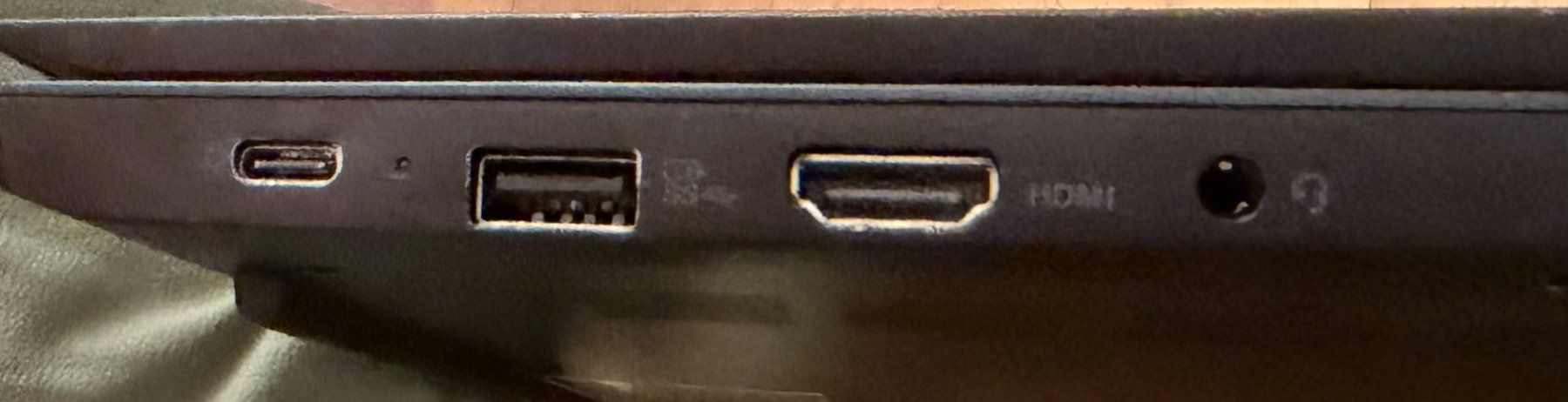 Lenovo Notebook: Lenovo ThinkPad E14 – Usato da Willisau venduto da nuklear_86 6