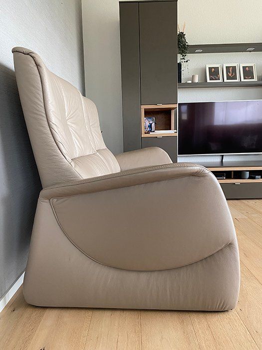 Himolla Divani: Sofa 2er + 3er Sitzgarnitur, Echtleder soft grey – Usato da Hauenstein venduto da Ks9491 7