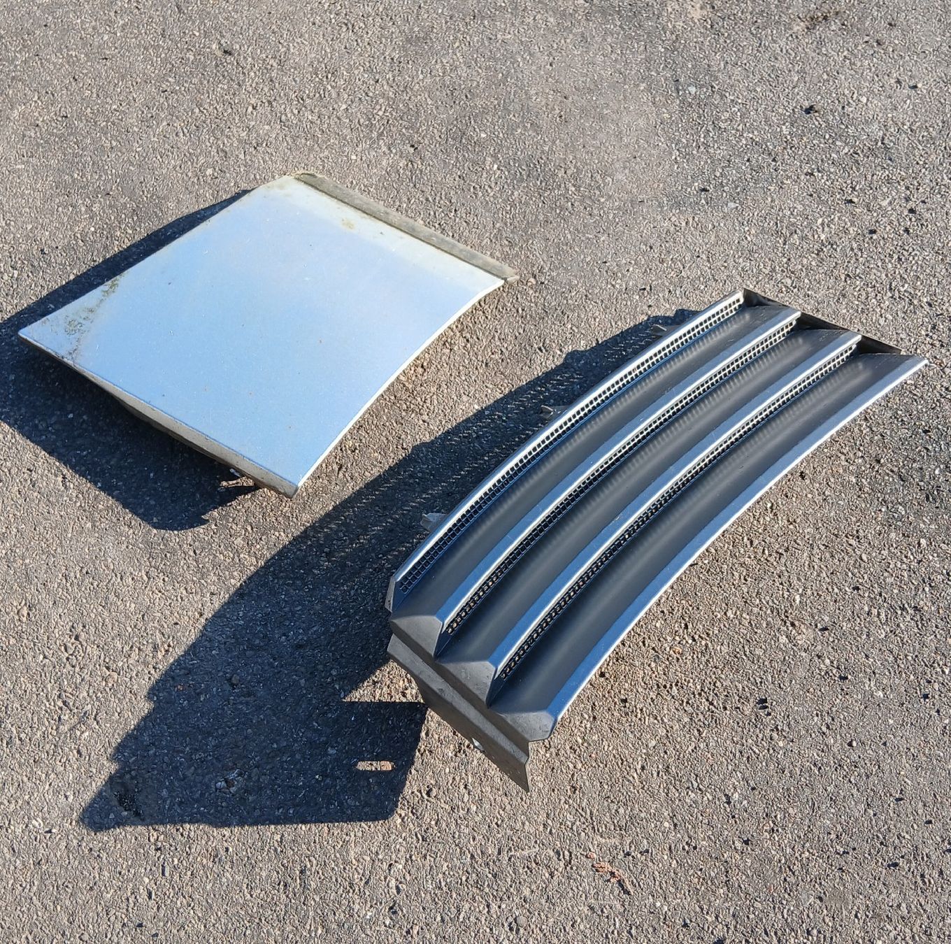 Land Rover Toutes les pièces auto: Aile droite Range Rover 2002-2012  – D'occasion à la heutte par Auto-stock 4