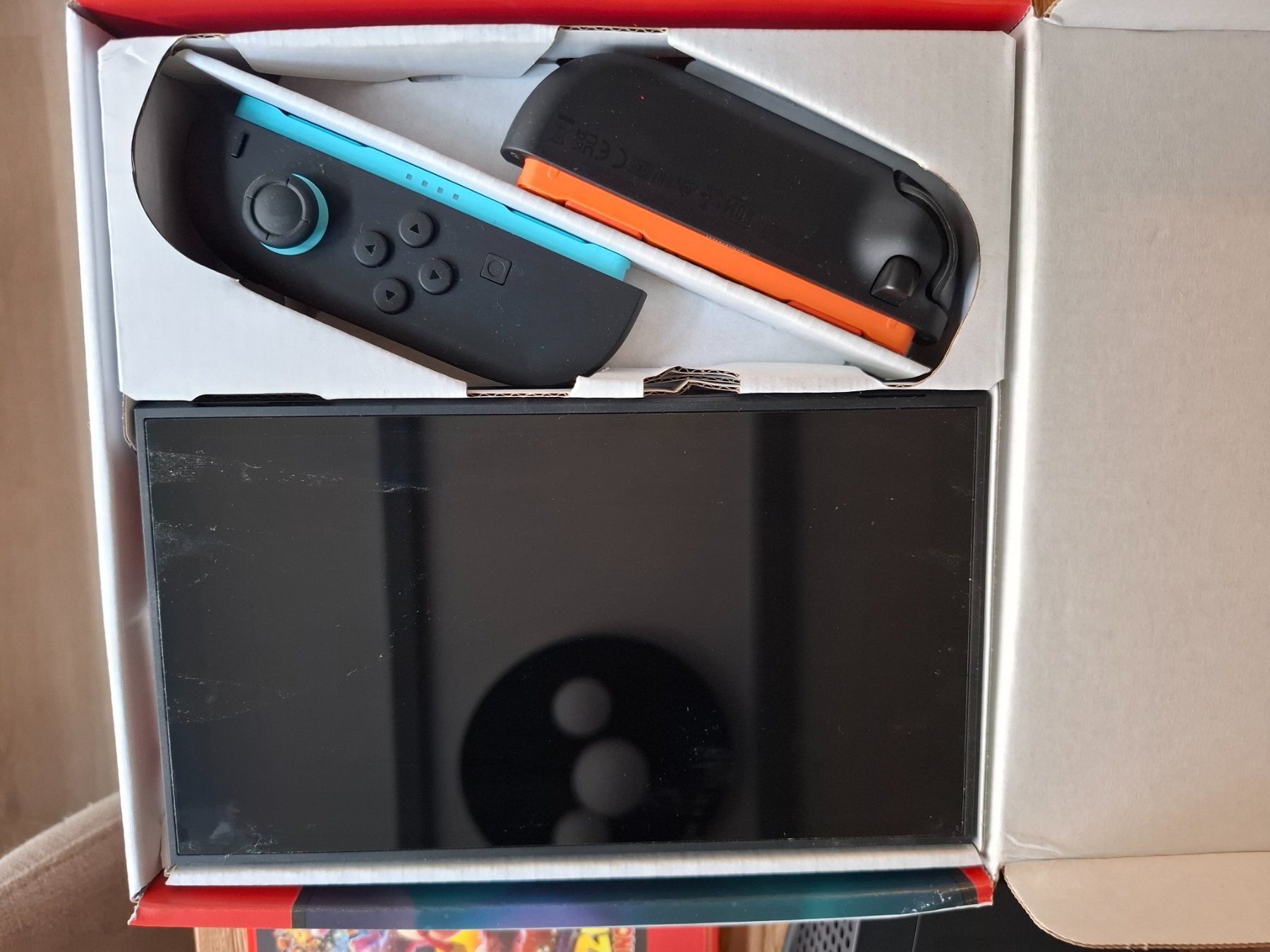 Nintendo Consoles: Nintendo Switch plus noch Joy Con 2 Pair – Neuf (Voir description) à Holderbank SO par argokim 1