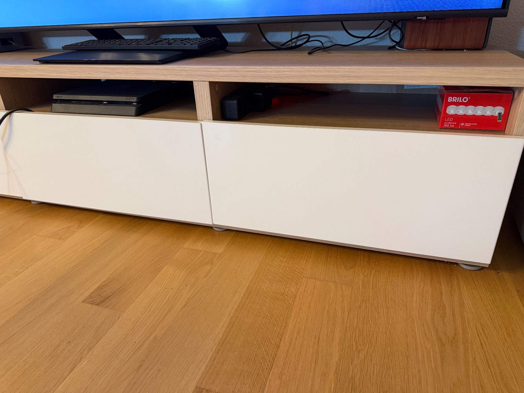 Ikea TV Möbel: Tv unit – Gebraucht aus Spreitenbach von Stefani_ch 1