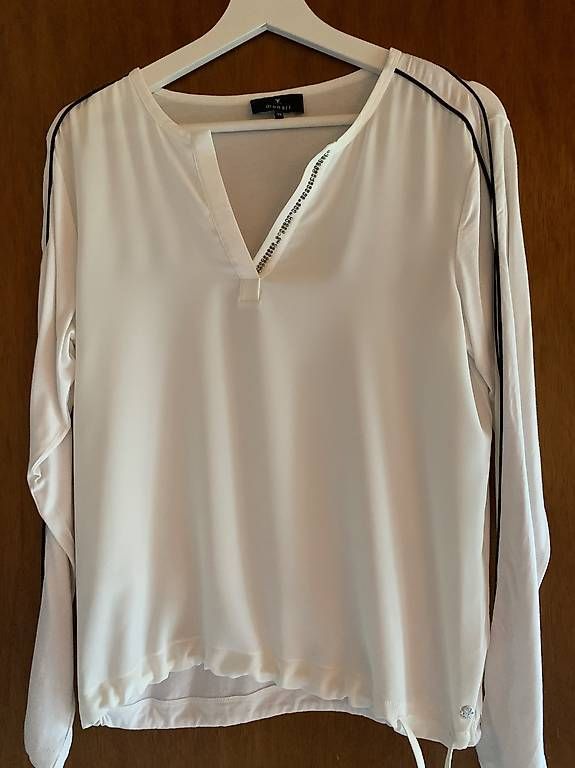 T-shirts: Monari Shirt, Gr. 36 – D'occasion à Hägglingen par KarinK