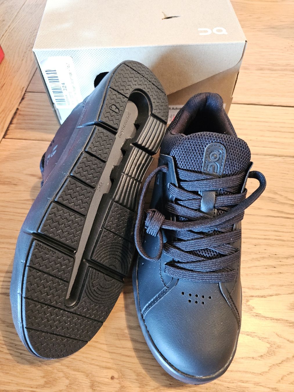 On Scarpe da uomo: ON The Roger Advantage taille 36.5 – Nuovo e nell'imballaggio originale da Attalens venduto da mar_rq8k 2