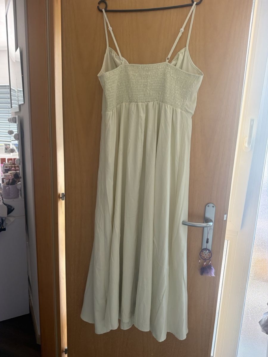 Shein Robes: robe longue shein  – Neuf (Voir description) à Sion par tatiana.1508 4