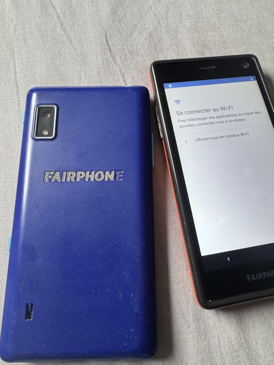 Fairphone Handys / Smartphones: Fairphone 2 – Defekt aus Biel/Bienne von Baol1 1