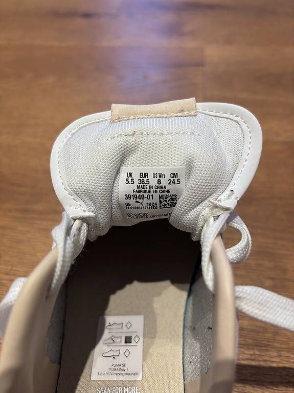 Scarpe da donna: Puma Schue Grösse 38.5 – Nuovo e nell'imballaggio originale da Mollis venduto da zekke4 2