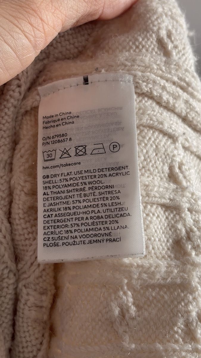 H&M Maglioni & Felpe: Pullover weiss/beige H&M – Usato da Meiringen venduto da marinaz123 3