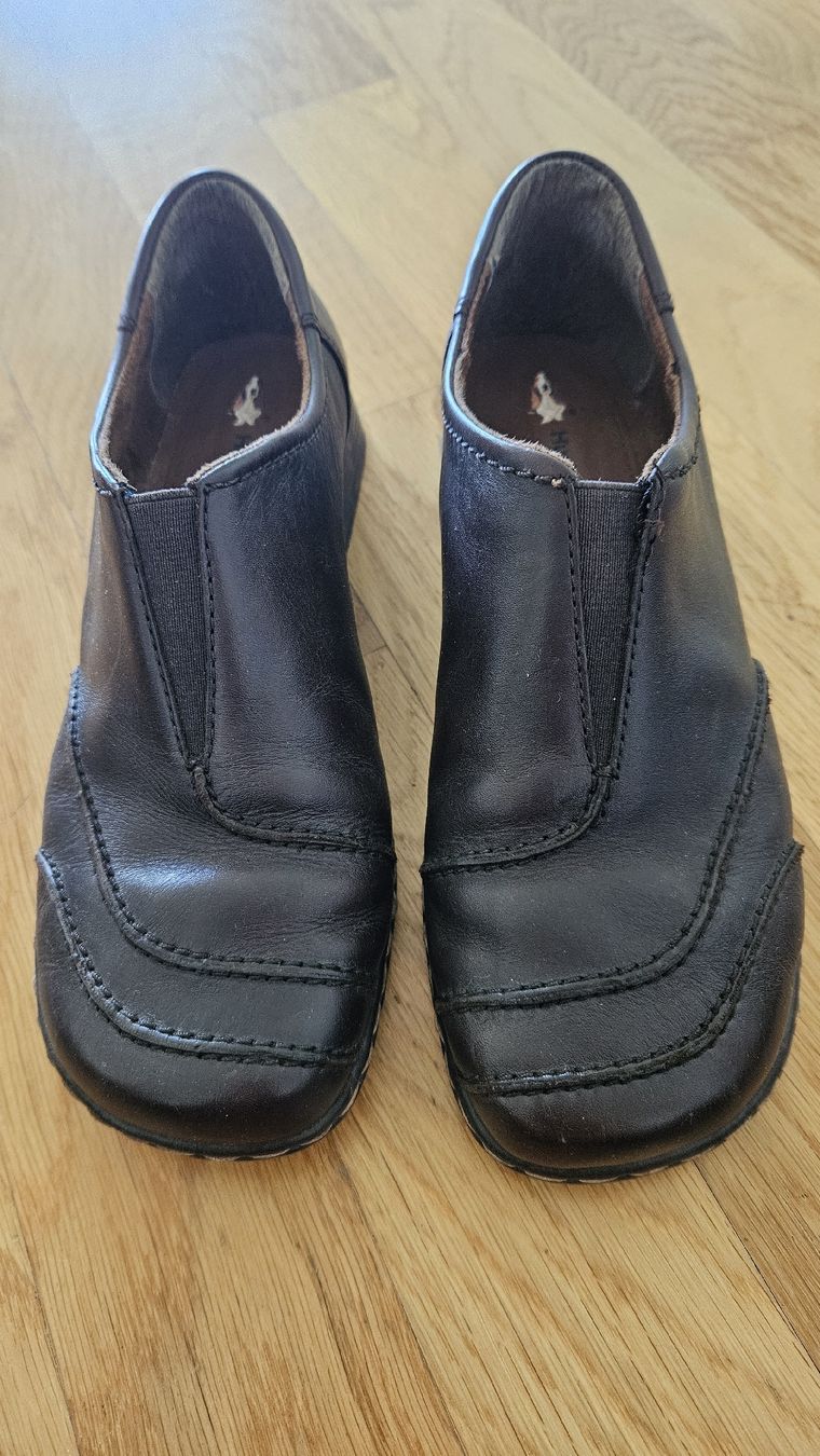 Chaussures femmes: Damen Lederschuh braun 37 – Neuf (Voir description) à Hildisrieden par Schteigeiss