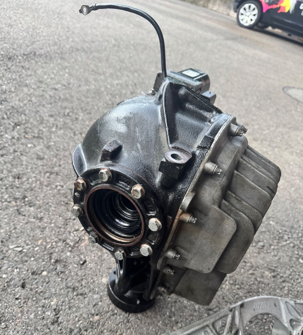 BMW Alle Autoersatzteile: BMW M5 F10 Sperrdifferential – Defekt aus Meilen von SimoKutlin46 9
