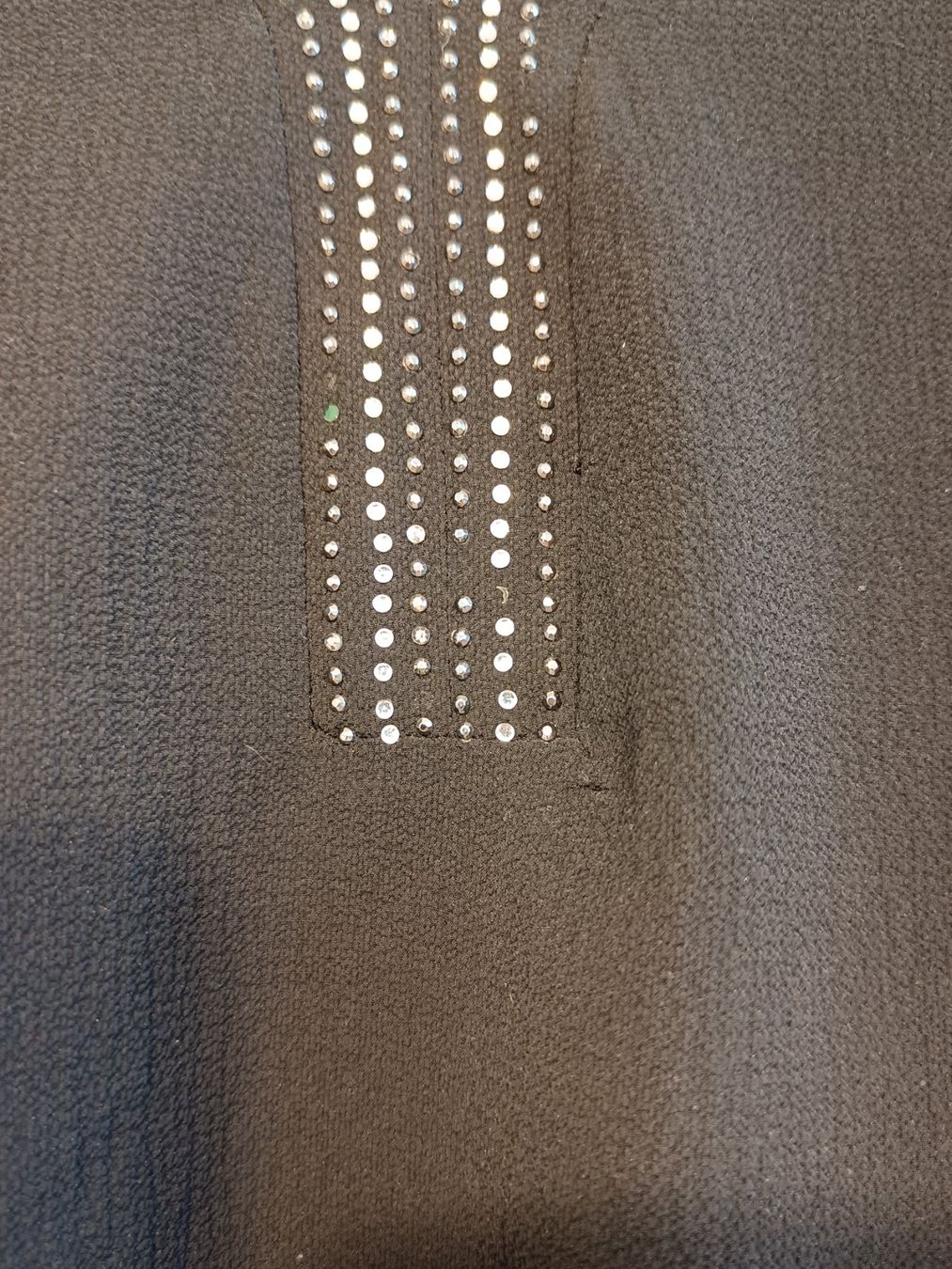 Camicette: Today schwarze Bluse mit Glitzersteinen XS/S – Usato da Zürich venduto da Atelier.Second 7