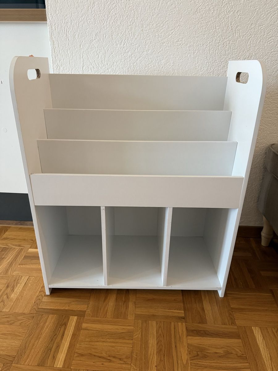 Kommoden: Meuble bibliothèque chambre enfant  – Gebraucht aus Crassier von GGblue23515