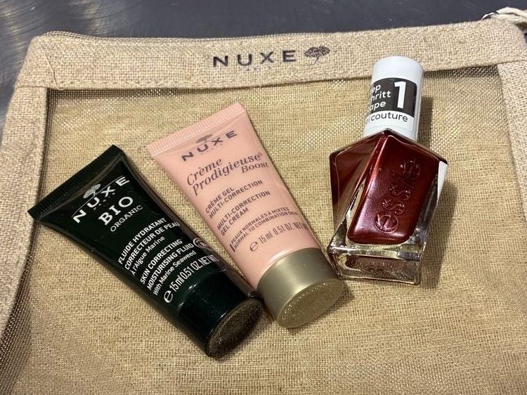 Nuxe Sonstige Körperpflege: Set: Nuxe Bio & Creme Prodigieuse Boost & Essie Nagellack – Neu und originalverpackt aus Niederglatt ZH von karinso