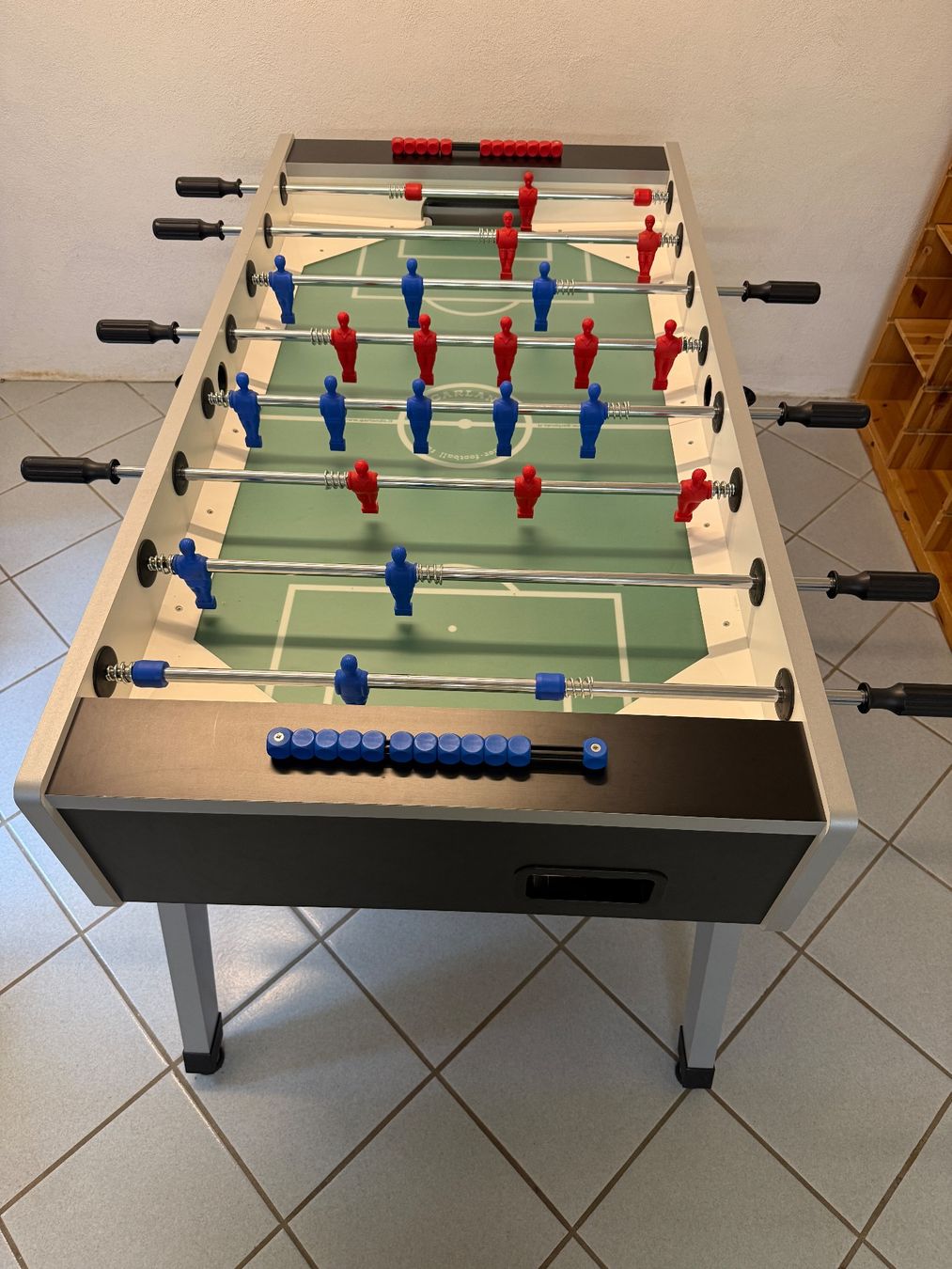 Spielautomaten: Tischfussball Kicker Garlando – Gebraucht aus Basel von astwo 2