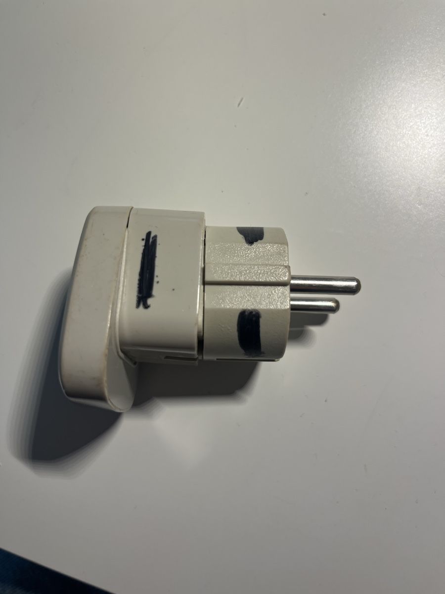 Unità & Adattatore: Adapter Reisestecker - gebraucht – Usato da Rudolfstetten venduto da leo_s275 1