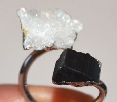 Ring L-7531 – Turmalin & Bergkristall – Grössenverstellbar