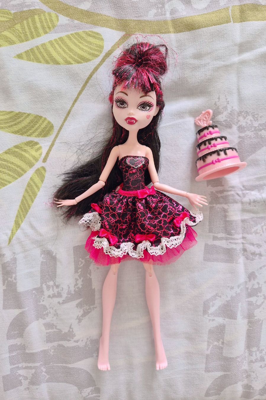 Puppen: Poupée Draculaura Sweet 1600 Monster High – Gebraucht aus Renens VD von Jeannot_Marais