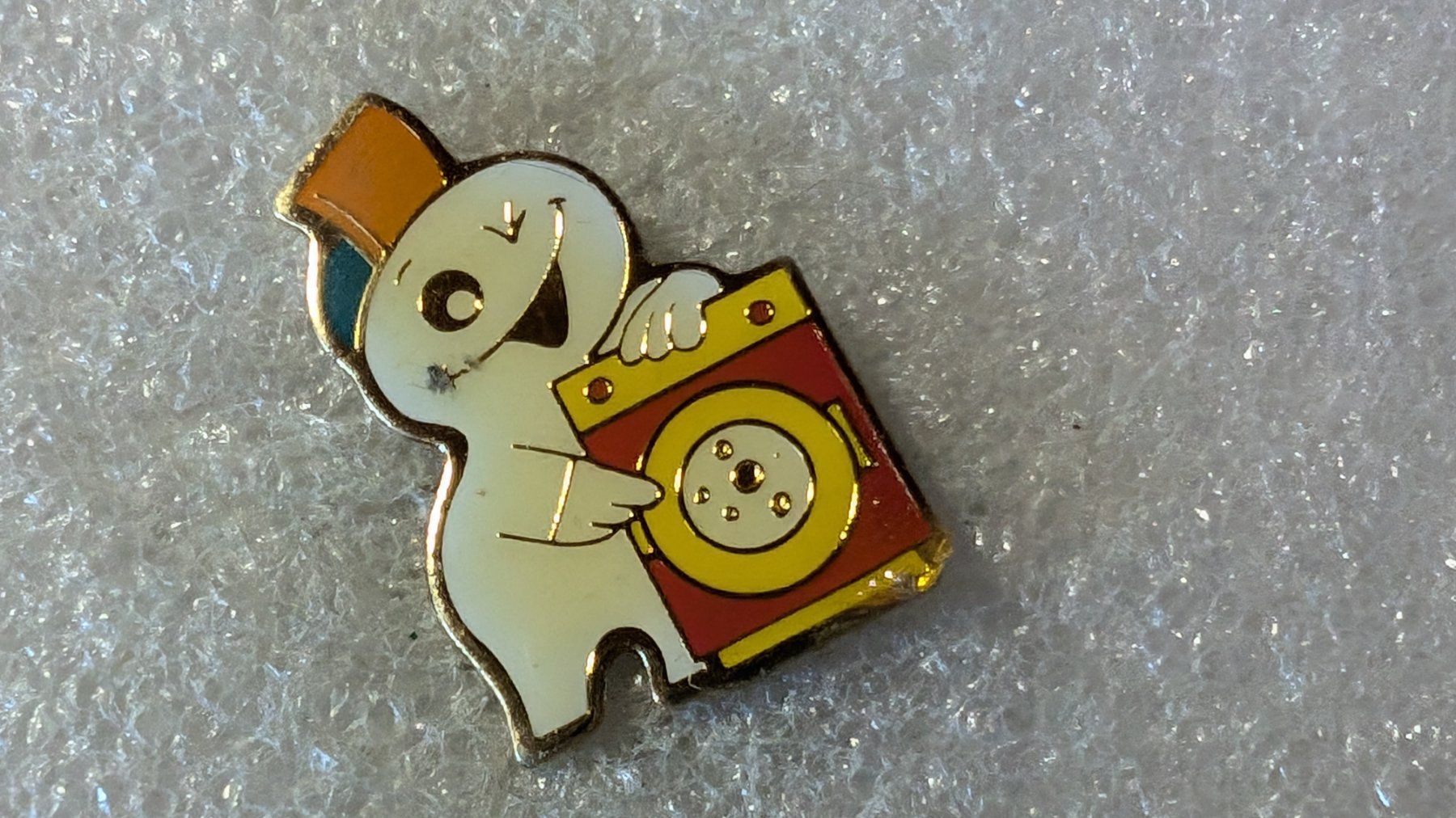 Placchette & Badge: Ansteckpin 225: Maga Bio – Usato da Oppligen venduto da Pin-Fall-Shop