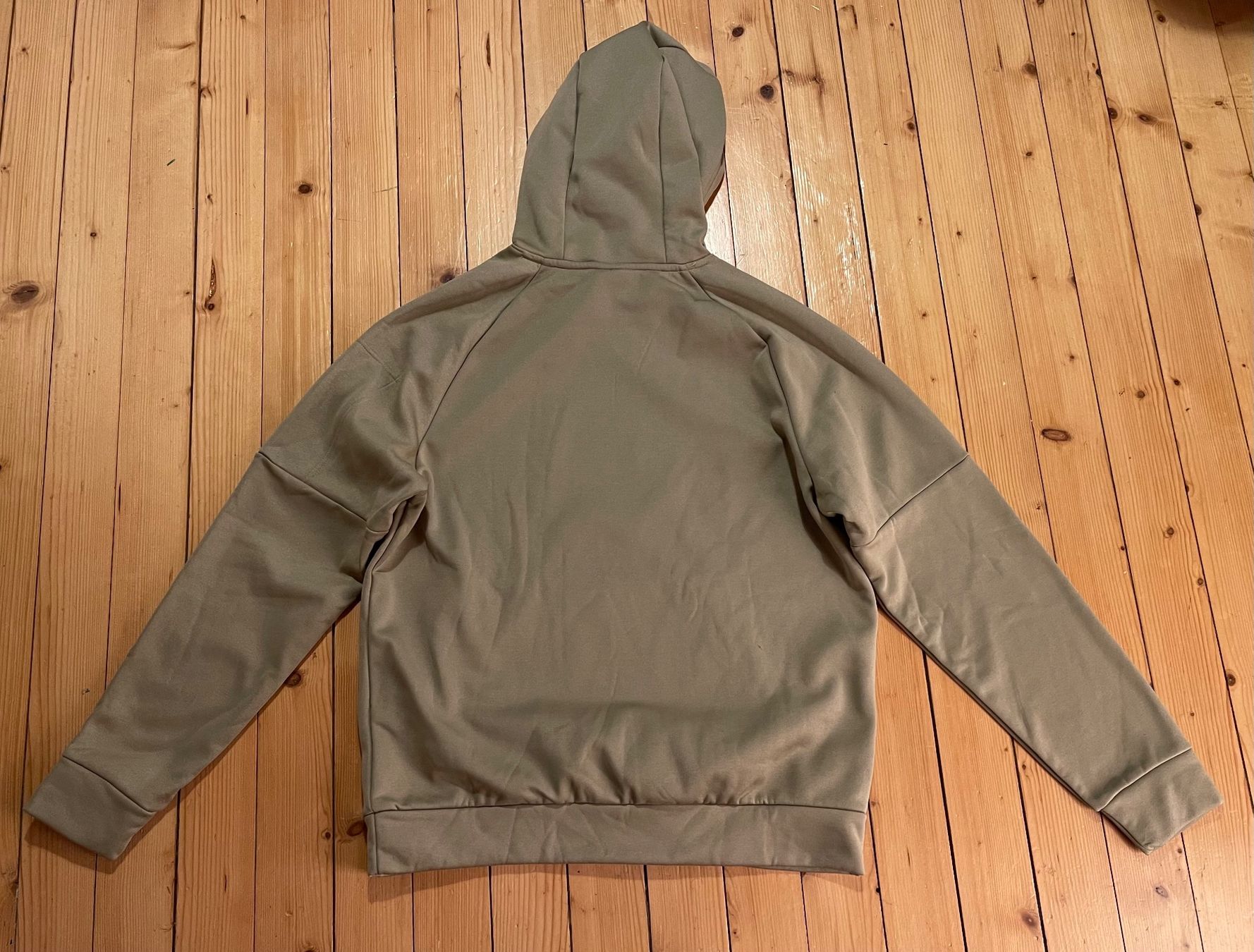 Nike Maglioni & Felpe: Nike Pullover Sport – Usato da Pfäffikon ZH venduto da Oncidium01 2