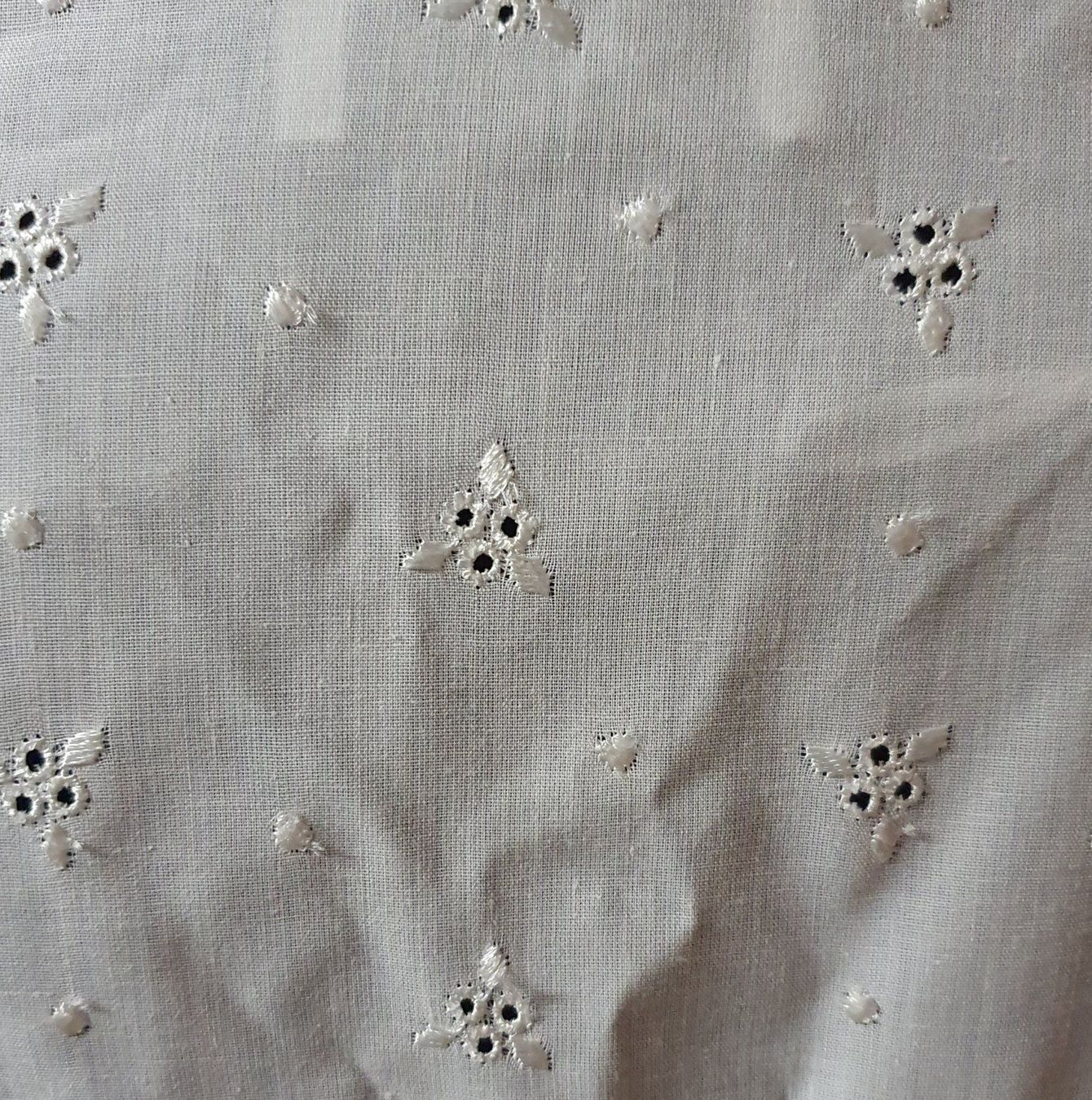 Camicette: Neu: "Rose " / Dirndl Bluse / Gr. 44 / creme – Nuovo (secondo la descrizione) da Muri AG venduto da Edlerweiss 6