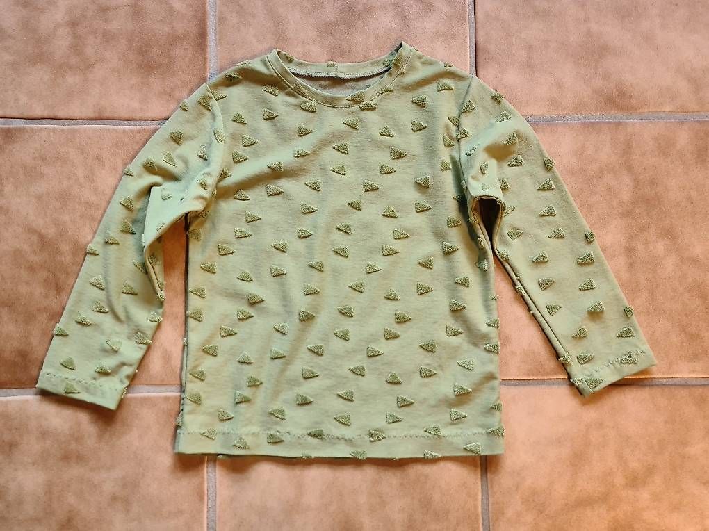 Maglioni & Felpe: Pullover, von Hand genäht (Grösse 122) – Usato da Höri venduto da Makumba2 3