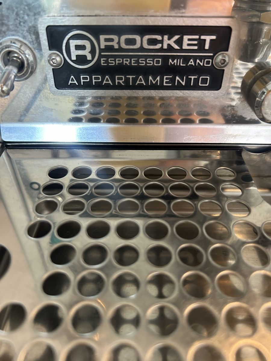 Rocket Kaffeemaschinen & Espressomaschinen: Rocket Appartamento - – Gebraucht aus Zürich von fedi.81 6