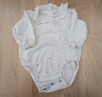 Süsser Baby Langarmbody mit Volantkragen – Gr. 56/62