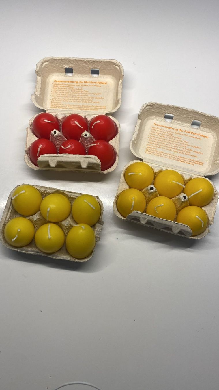 Candele: Osterdeko: 18 x Eierkerzen, rot und gelb – Usato da Krauchthal venduto da MEWA01