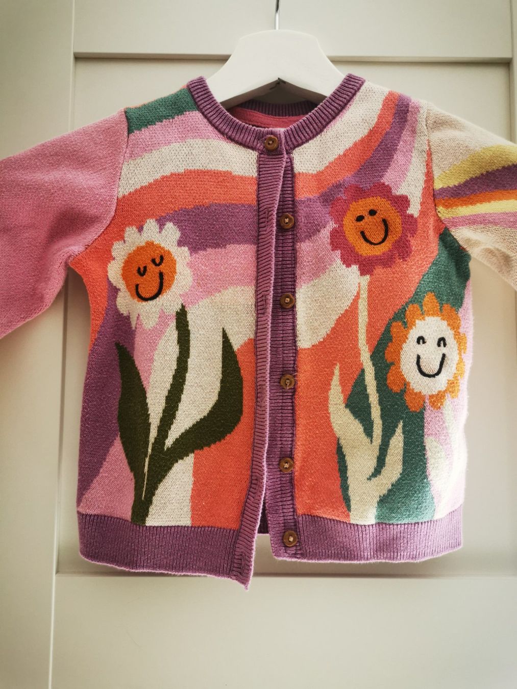 Next Giacche & Cappotti: Next Strickjacke Blumenmuster, Gr. 92, Top Zustand – Usato da Niedergösgen venduto da lil_s6k8 4