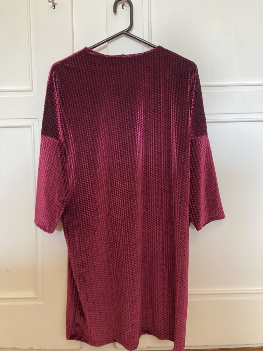 Zara Vestiti: Robe Zara – Usato da Lausanne venduto da shabnam.t 2