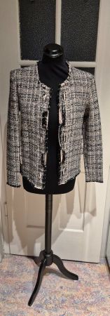 Schicker Damen Blazer Tweed Jacke Kurz Gr. 36 IRO