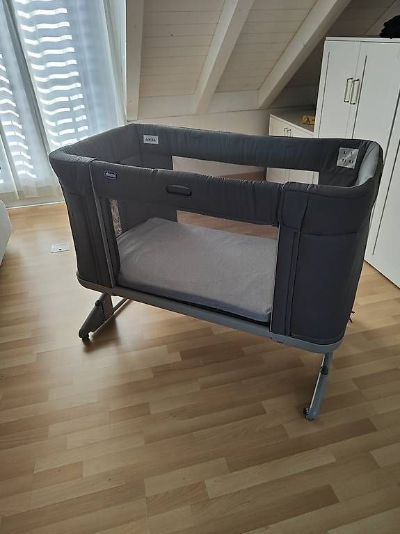 Chicco Betten: Beistellbett Chicco Next2Me Forever Moon Grey – Gebraucht aus Volketswil von javier1989 4
