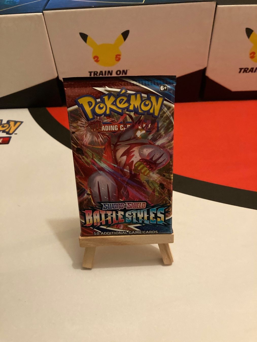 Pokémon Carte collezionabili: Kampfstile Booster Englisch – Nuovo e nell'imballaggio originale da Küssnacht am Rigi venduto da Ebikoner
