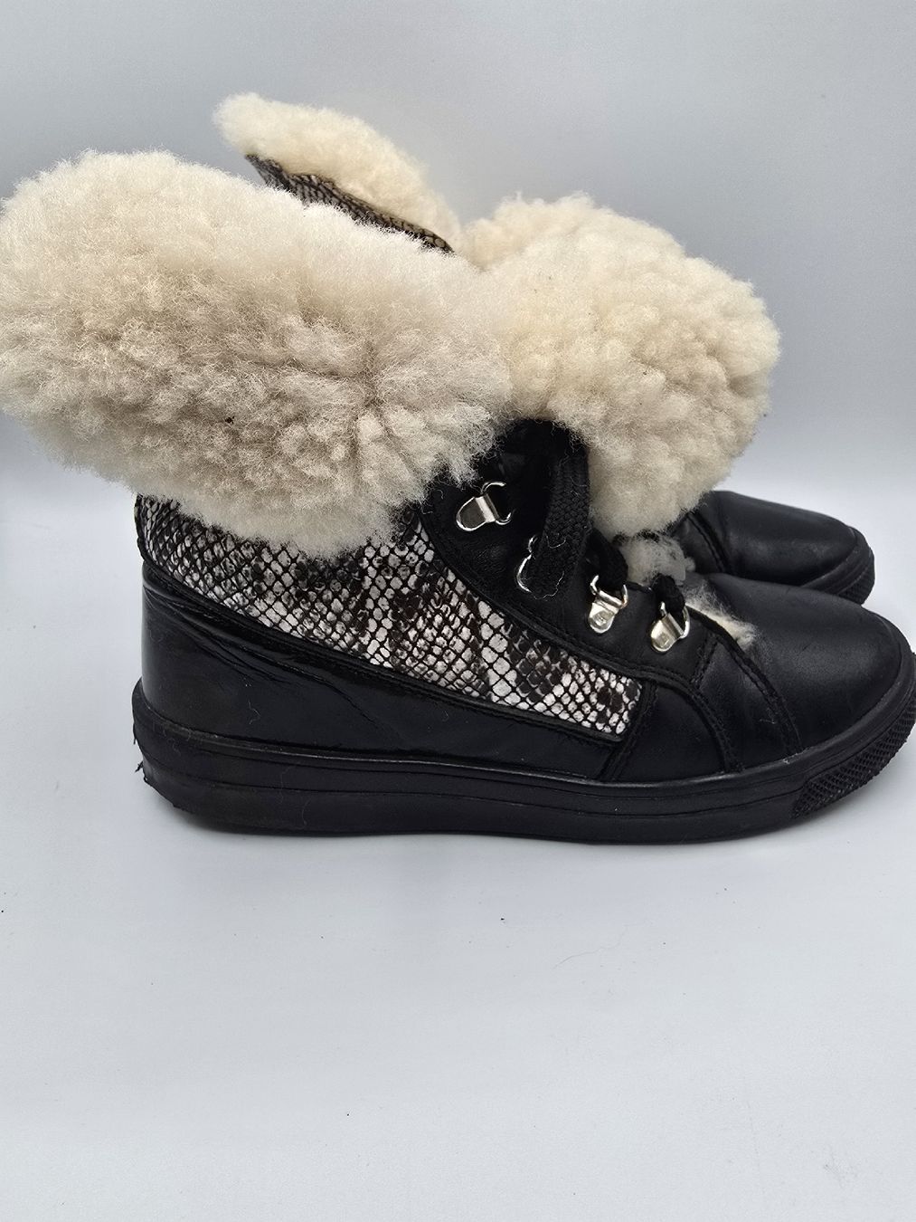 Scarpe per ragazze: Mädchen Winter Boot Bartek Gr.33 EchtLeder & Fell TopZustad – Usato da Basel venduto da mvv_bgf8
