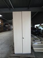 Büroschrank mit zwei Türen holzfarben guter Zustand