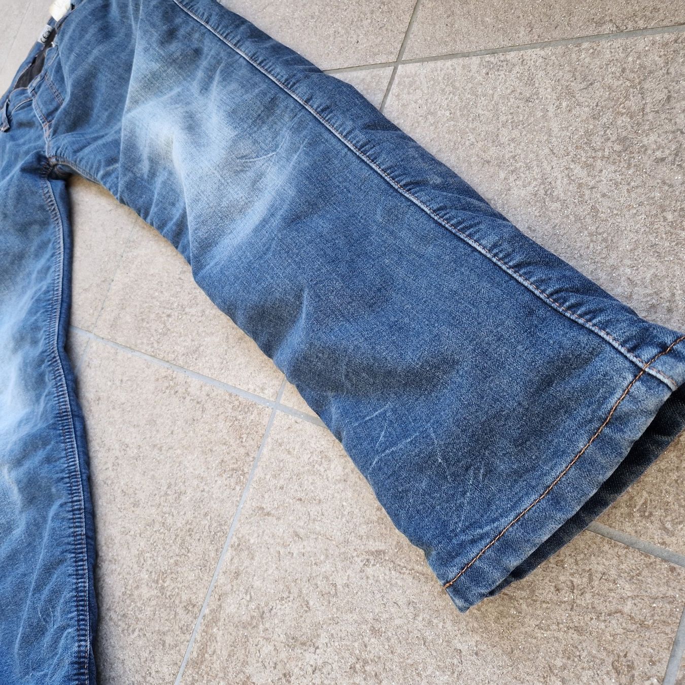 Jeans: Richa Jeans Textil Urban Motorradjeans – Usato da Nendeln venduto da Zopfie_ 2
