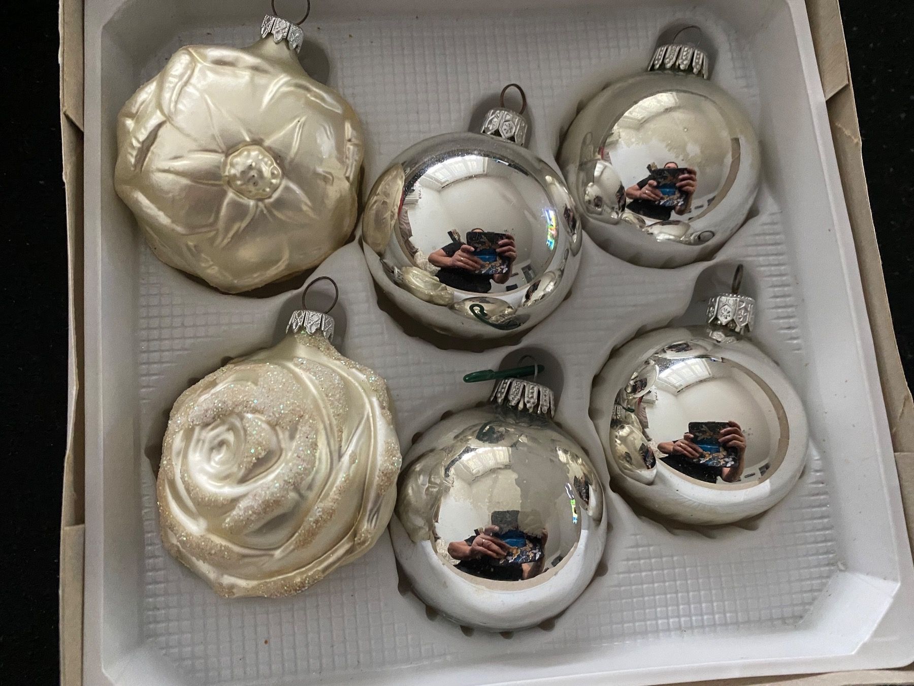 Toutes les décorations: Schöne alte Weihnachtskugeln – D'occasion à Buchrain par Sisi83 1