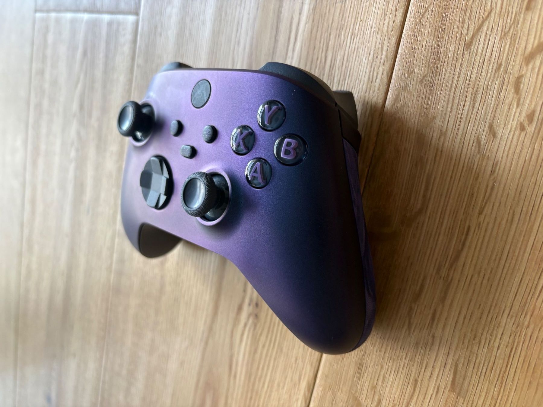 Microsoft Manettes: Xbox Controller – Stellar Shift Special Edition – D'occasion à Muttenz par kuz_kx79 1