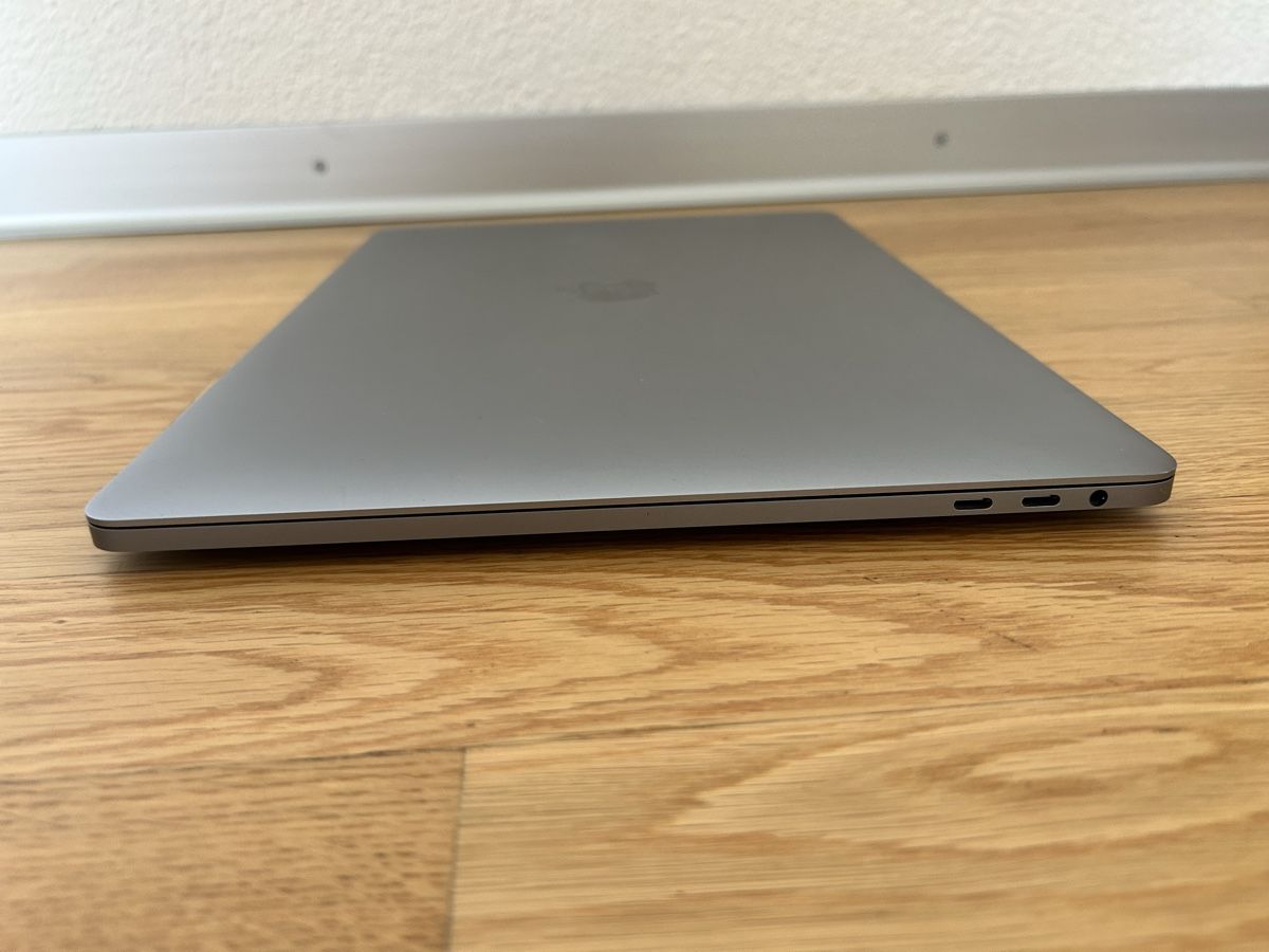 Apple Notebook: MacBook Pro 15 Top Zustand – Usato da Muri b. Bern venduto da mar_bgx7 4