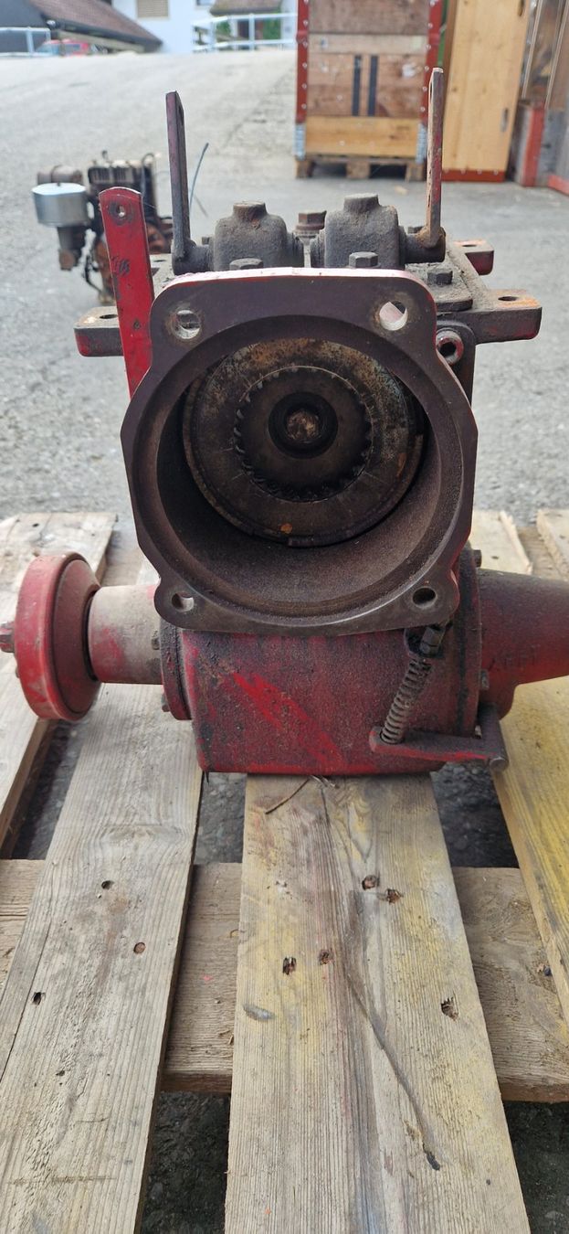Aebi Tutte le macchine: Aebi KM51 Motor und Getriebe – Difettoso da Aeschlen venduto da wenk76 1