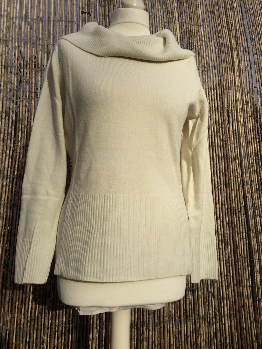 C&A Maglioni & Felpe: Pull-over écru grand col C&A, taille M – Usato da Agiez venduto da chouchanelle 2